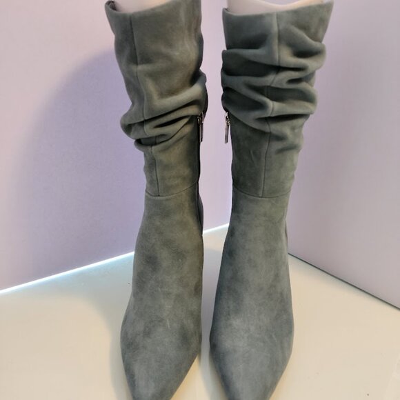 Vince Camuto Spruce Suede Heeled Boot Size 8 - Picture 4 of 9
